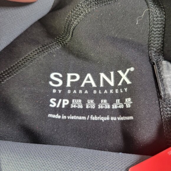 Spanx Women Every.Wear Black Asymmetrical Reflective Leggings Black Size S - Picture 3 of 9